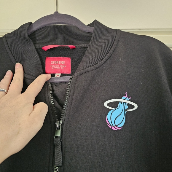 Sportiqe Miami Heat Vice Bomber Jacket - Picture 5 of 8
